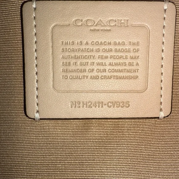 Coach Off-White Leather Shoulder Bag - Picture 10 of 10